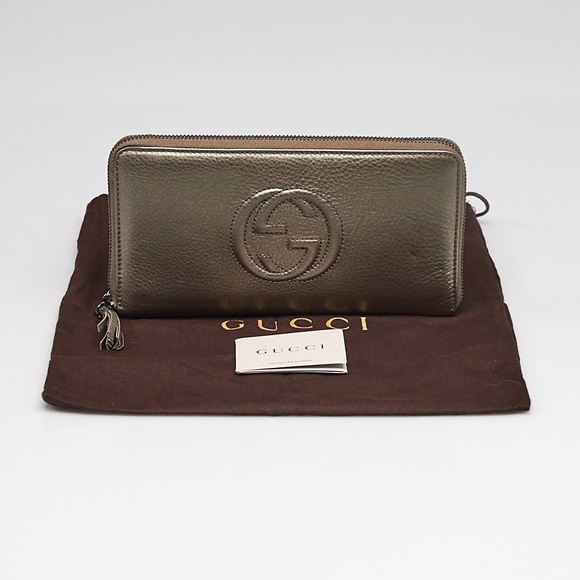 Gucci Handbags - RARE GUCCI soho disco bronze wallet